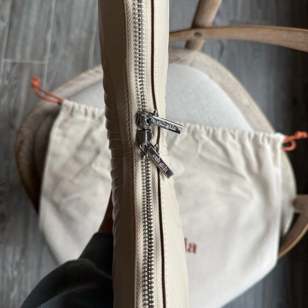 Cult Gaia ubah clutch - Picture 12 of 14